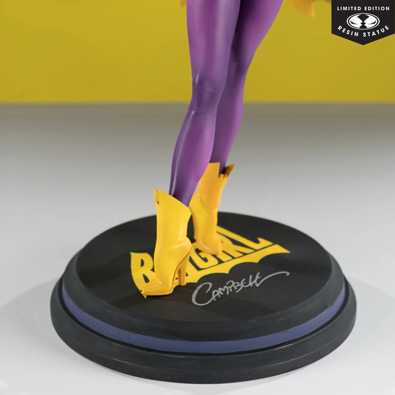 BATGIRL by J. Scott Campbell McFarlane Toys DC Direct DC Cover Girls 1:8 Scale Limited Edition Statue - Image 8
