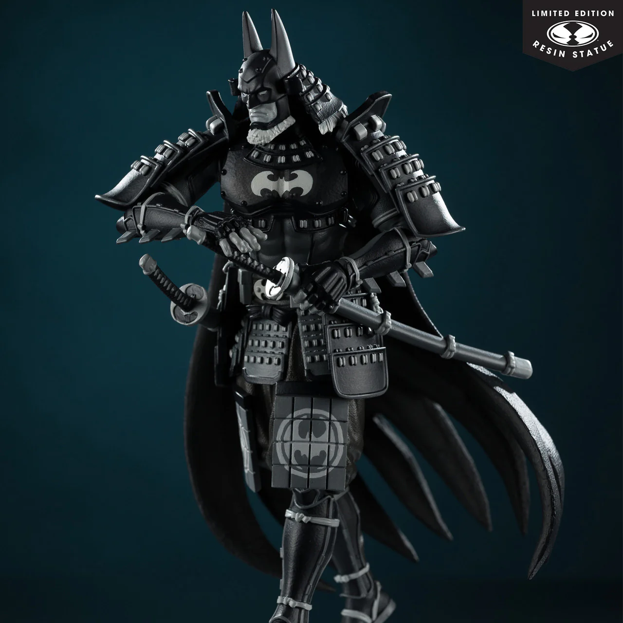 BATMAN NINJA McFarlane Toys DC Direct Batman Black and White 1:10 Scale Limited Edition Statue - Image 6