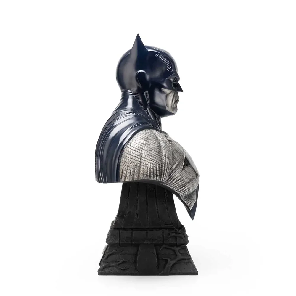 BATMAN Limited Edition Bust - Image 5