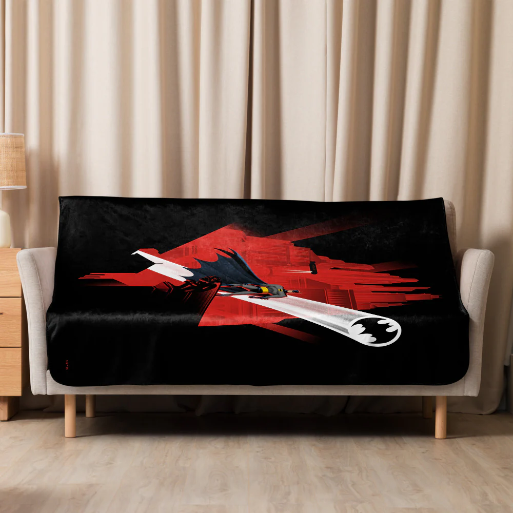 BATMAN: THE ANIMATED SERIES Shadows Sherpa Blanket - Image 3