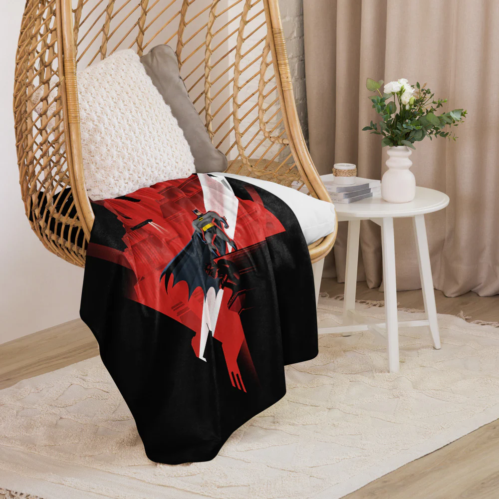 BATMAN: THE ANIMATED SERIES Shadows Sherpa Blanket - Image 4